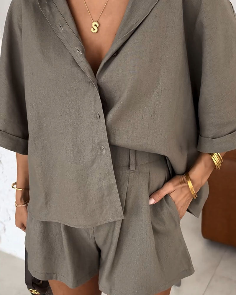 MAËLI | Lett sommersett med bluse og shorts for damer™